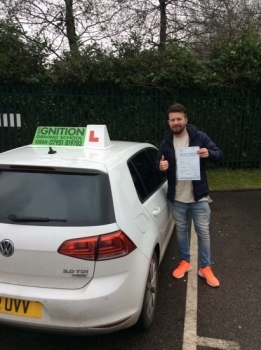 congratulations to Darren on passing his driving test at bolton test centre, faultless drive 0 minors<br />
keep up the good standard, wish you all the best