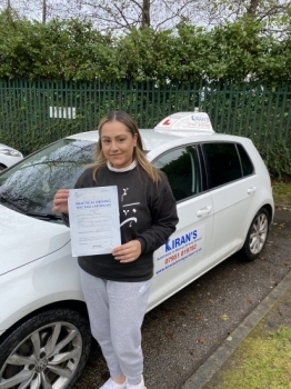 Thank you for giving me the confidence to drive and for helping me to overcome my nervousness. Your lessons were very informative, well-structured and I really appreciated your encouragement. <br />
Brilliant instructor. Highly recommended passed my test first time!!😊 Kiran was so patient and understa